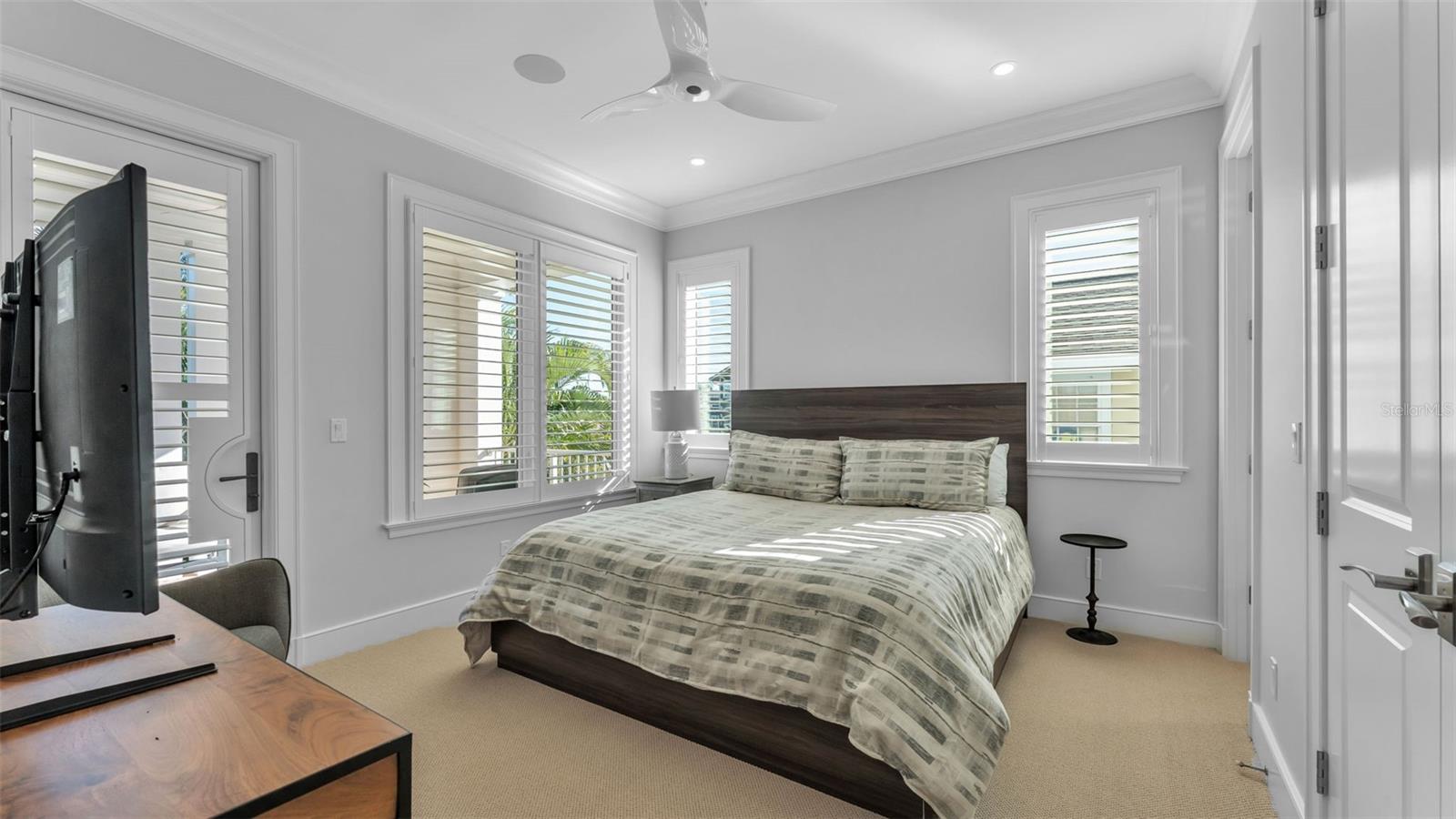 Image 62 of 100 For 1013 Eldorado Avenue