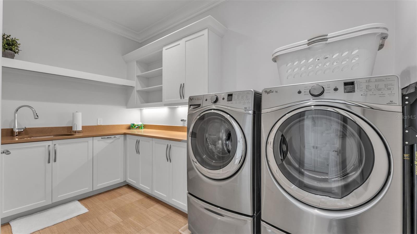 Image 67 of 100 For 1013 Eldorado Avenue