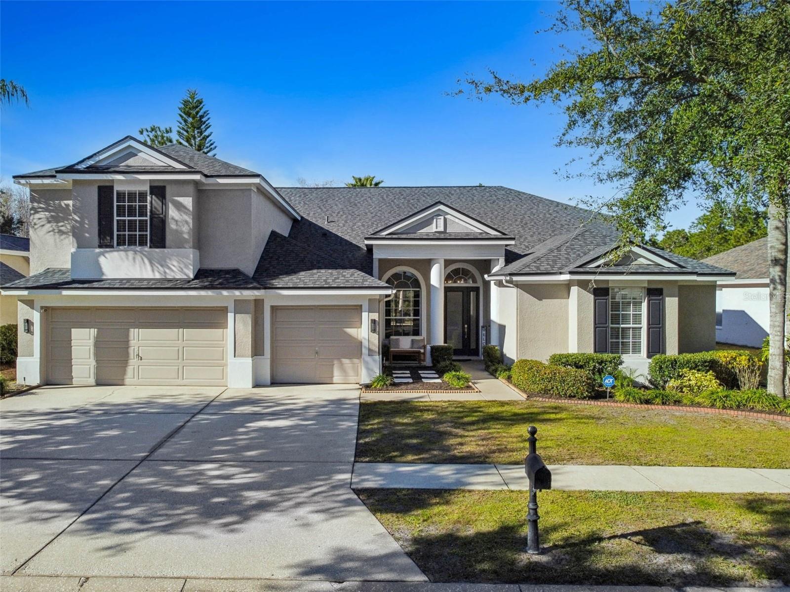 Details for 8210 Nature Cove Way, TAMPA, FL 33647
