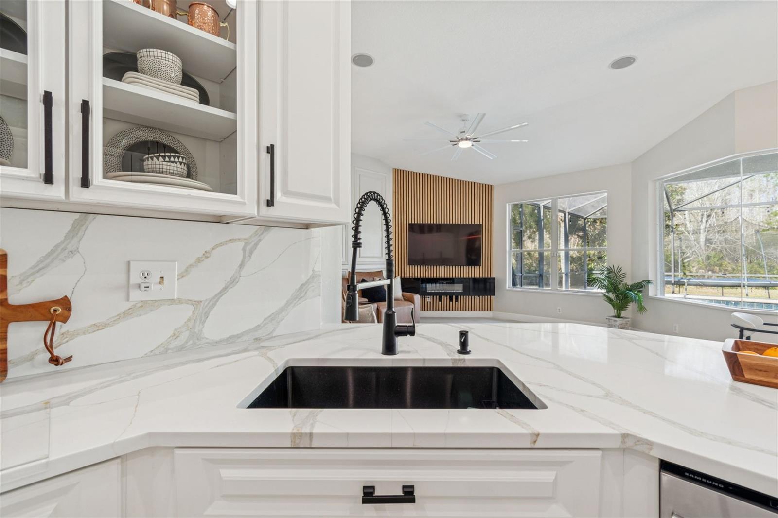 Image 21 of 85 For 8210 Nature Cove Way