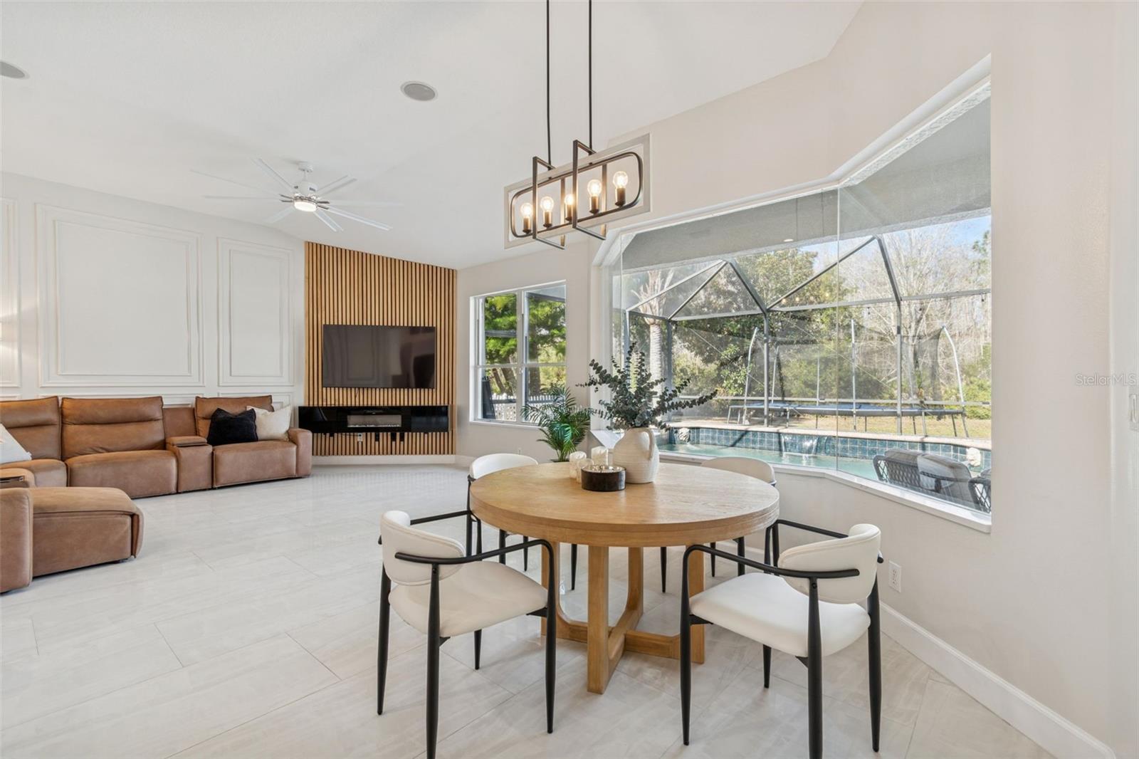 Image 26 of 85 For 8210 Nature Cove Way