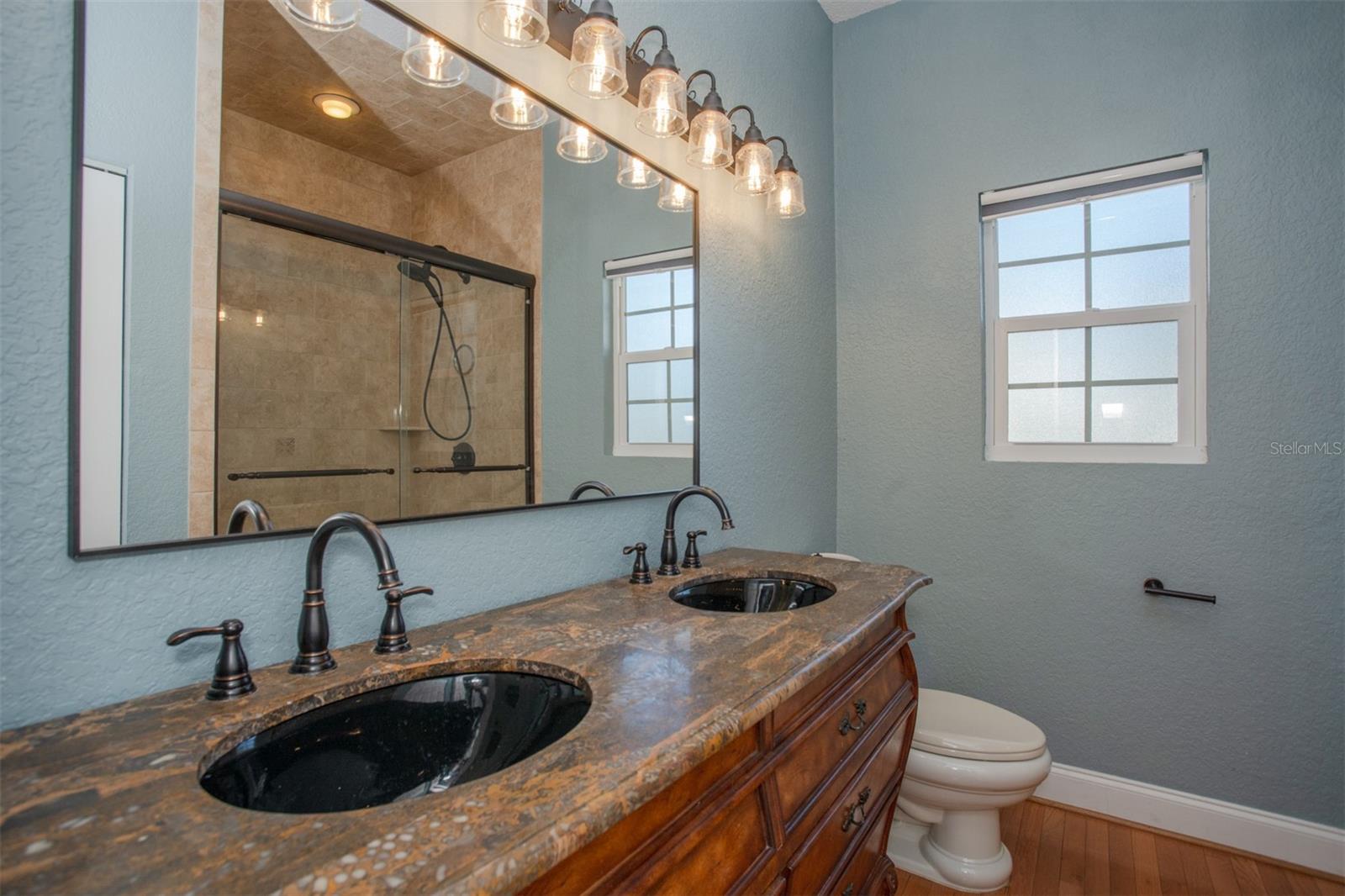 Image 44 of 56 For 2015 5th Street N