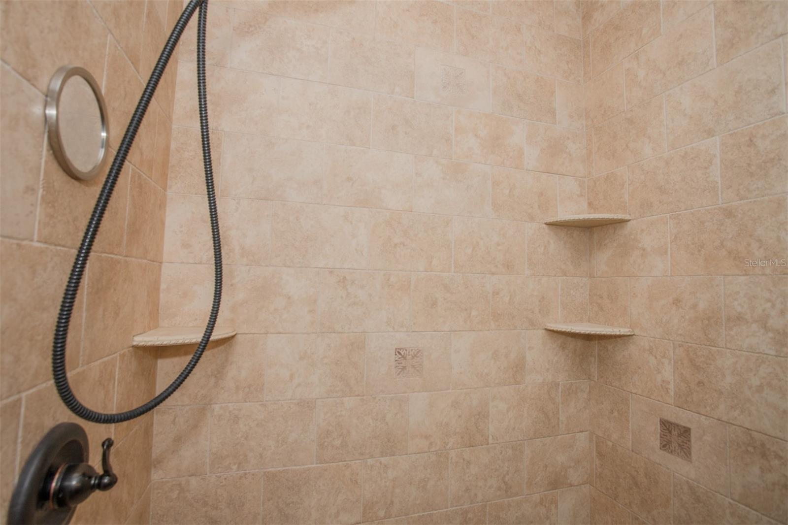 Image 45 of 56 For 2015 5th Street N