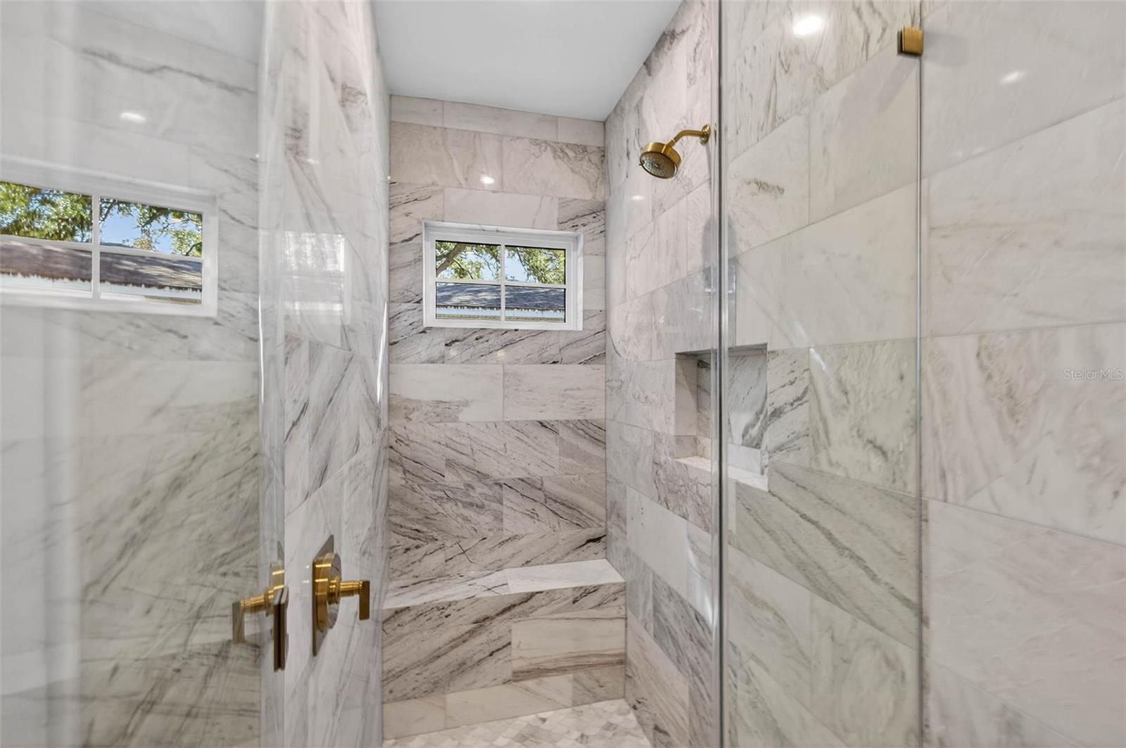 Image 28 of 41 For 8101 Country Club Road N