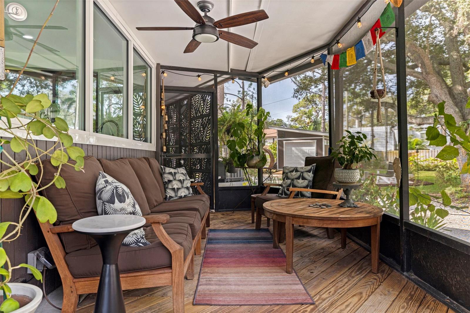 Image 16 of 43 For 7117 Sunshine Drive S