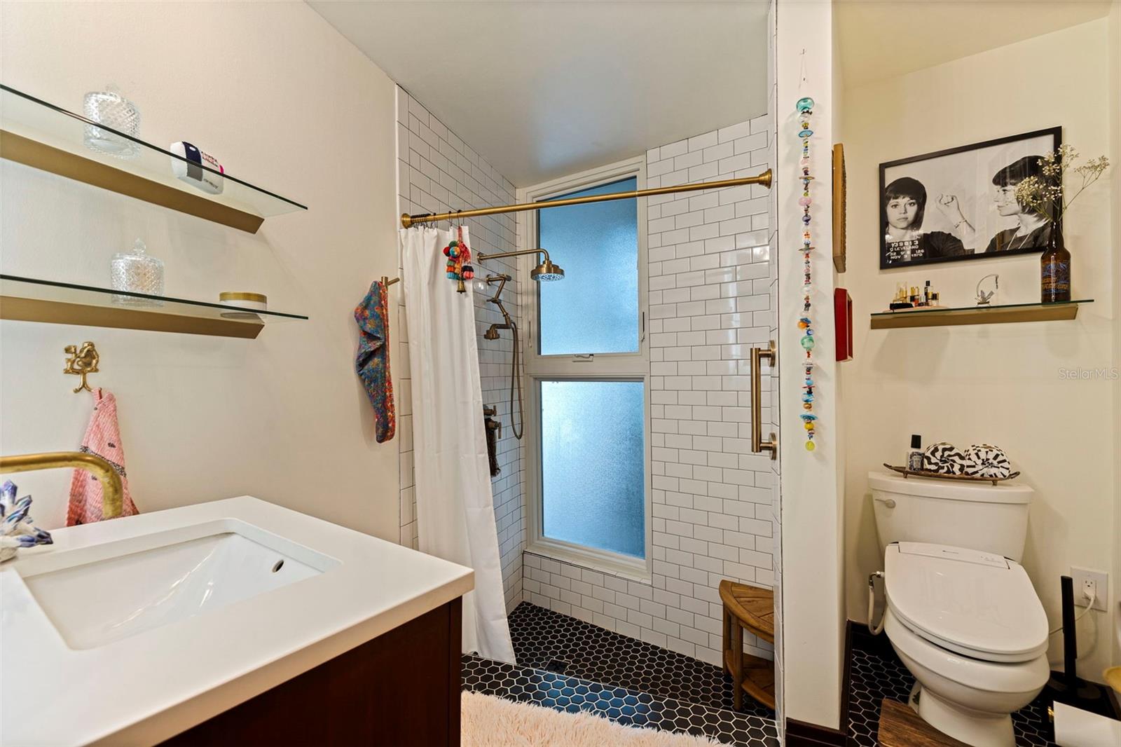 Image 21 of 43 For 7117 Sunshine Drive S