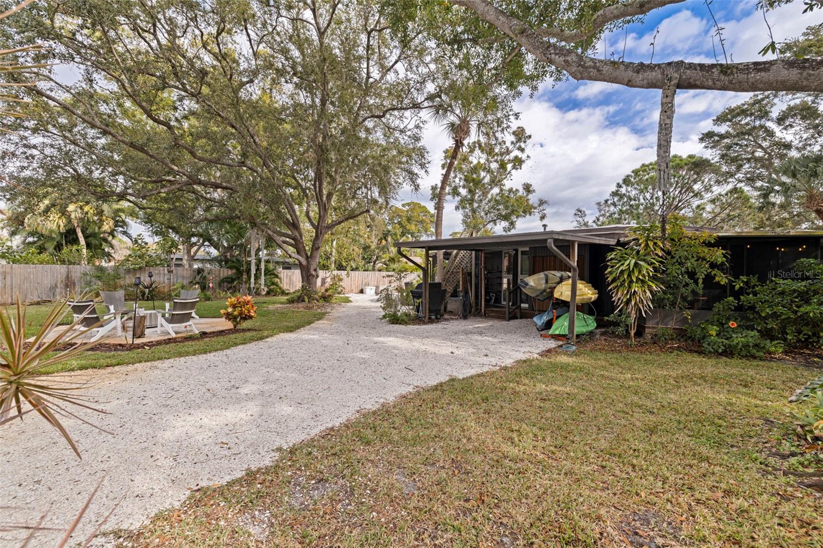 Image 30 of 43 For 7117 Sunshine Drive S