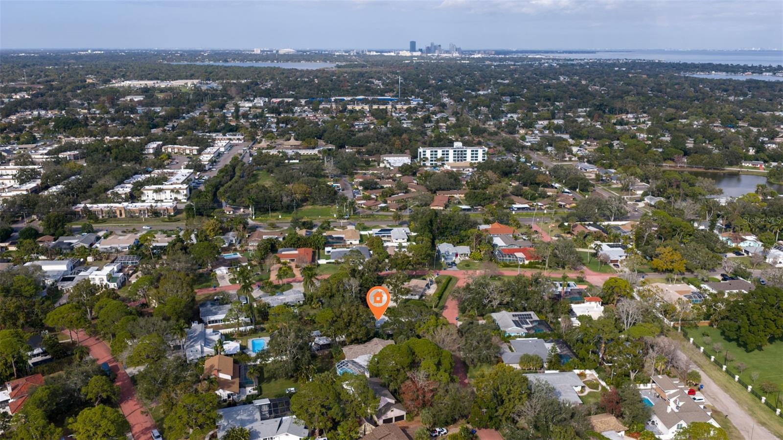 Image 37 of 43 For 7117 Sunshine Drive S