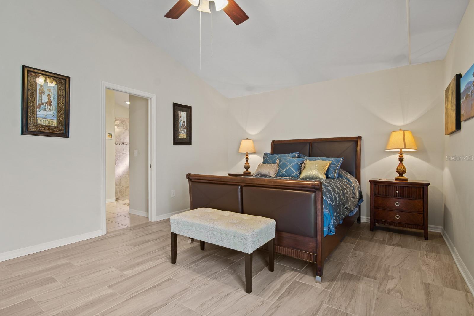 Image 20 of 55 For 20520 Homossasa Court