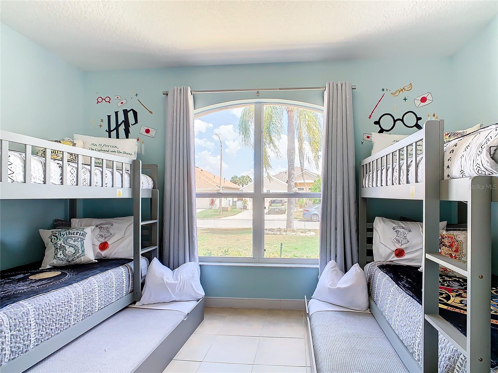 Image 30 of 35 For 511 Jaybee Avenue