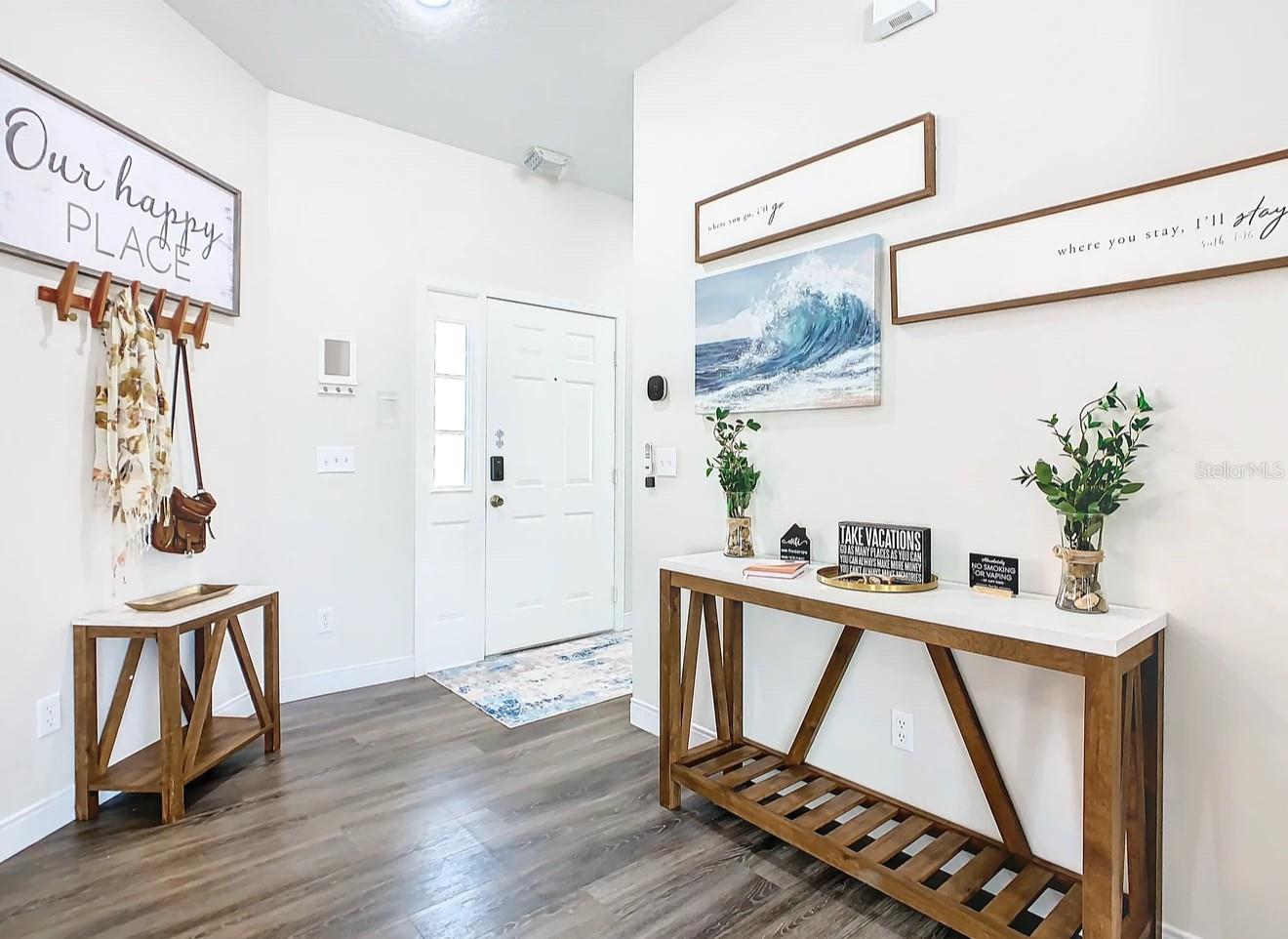 Image 4 of 35 For 511 Jaybee Avenue