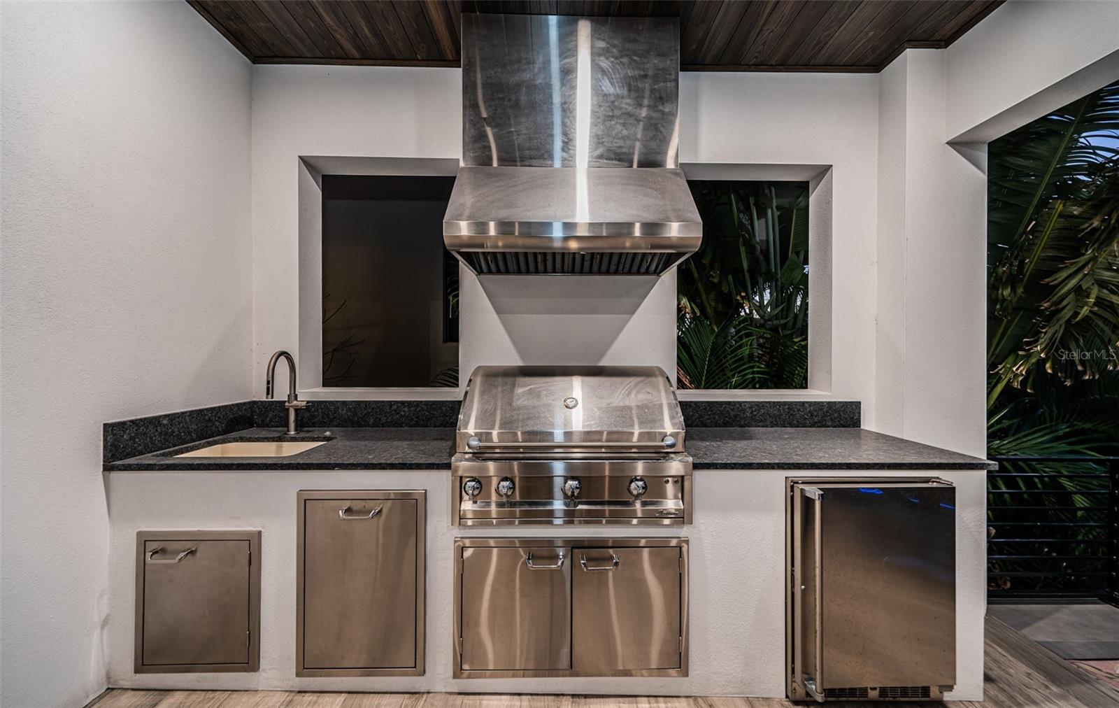 Image 21 of 100 For 218 Sydney Lane