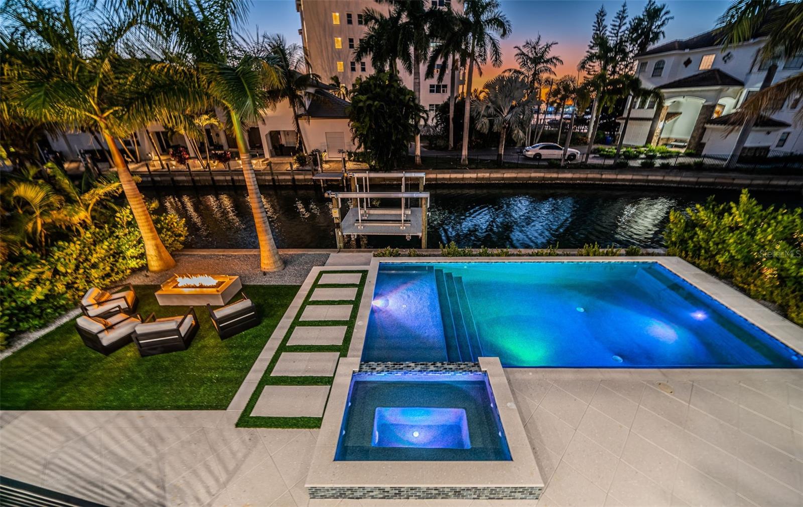 Image 22 of 100 For 218 Sydney Lane