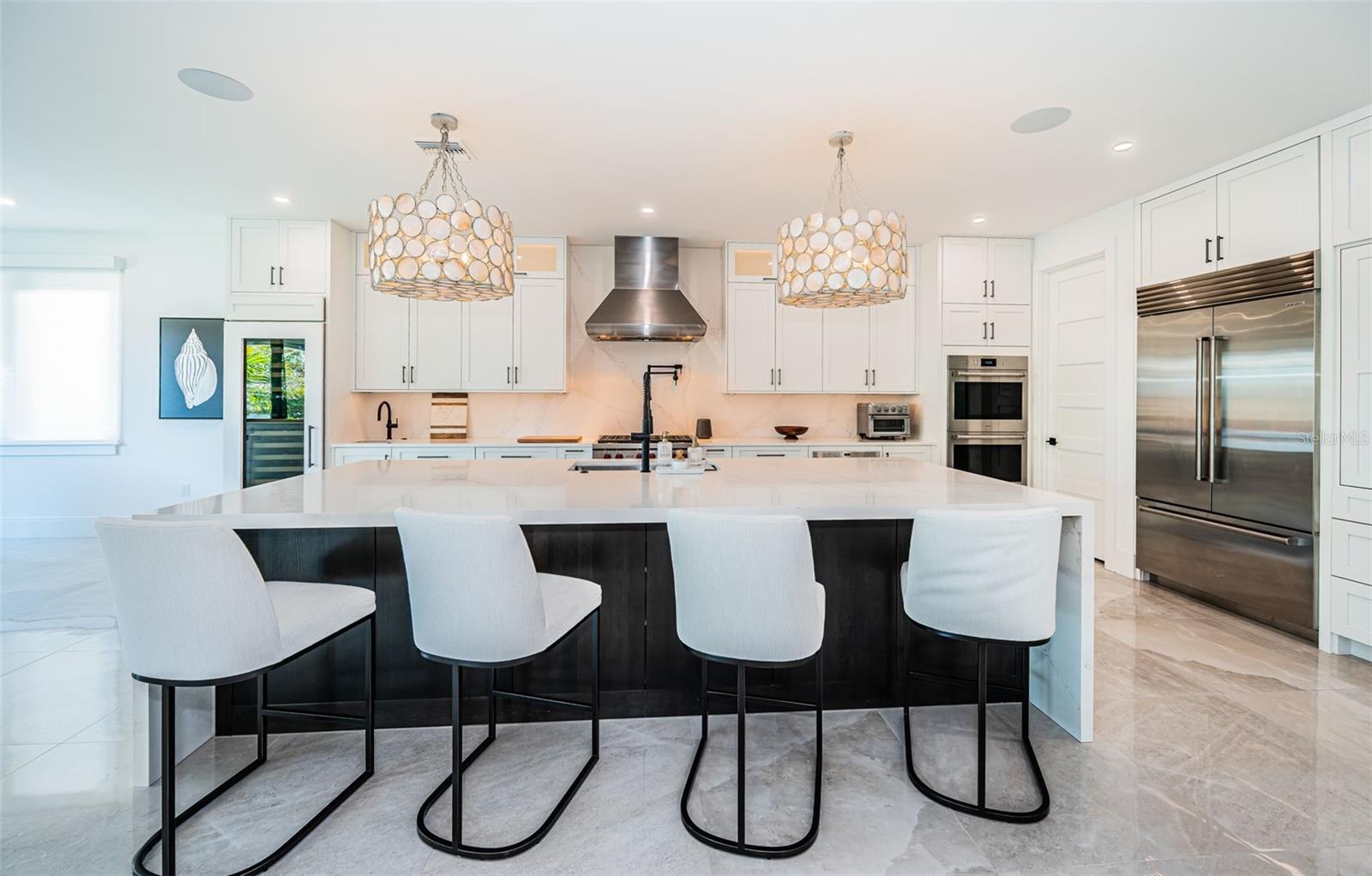 Image 29 of 100 For 218 Sydney Lane