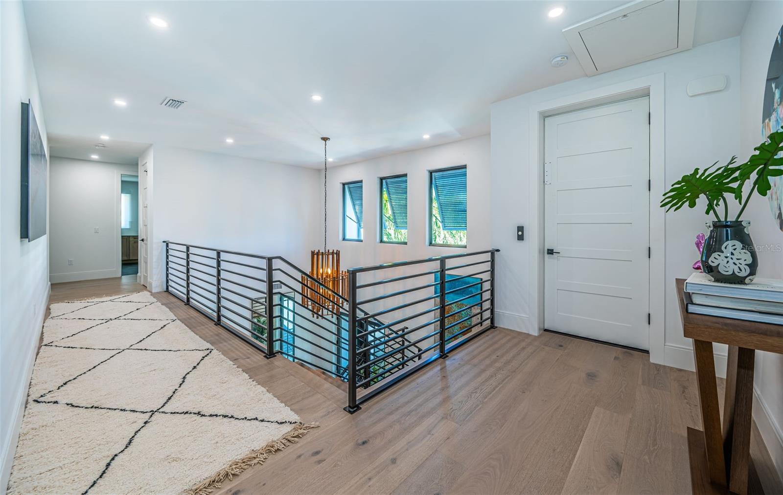 Image 51 of 100 For 218 Sydney Lane