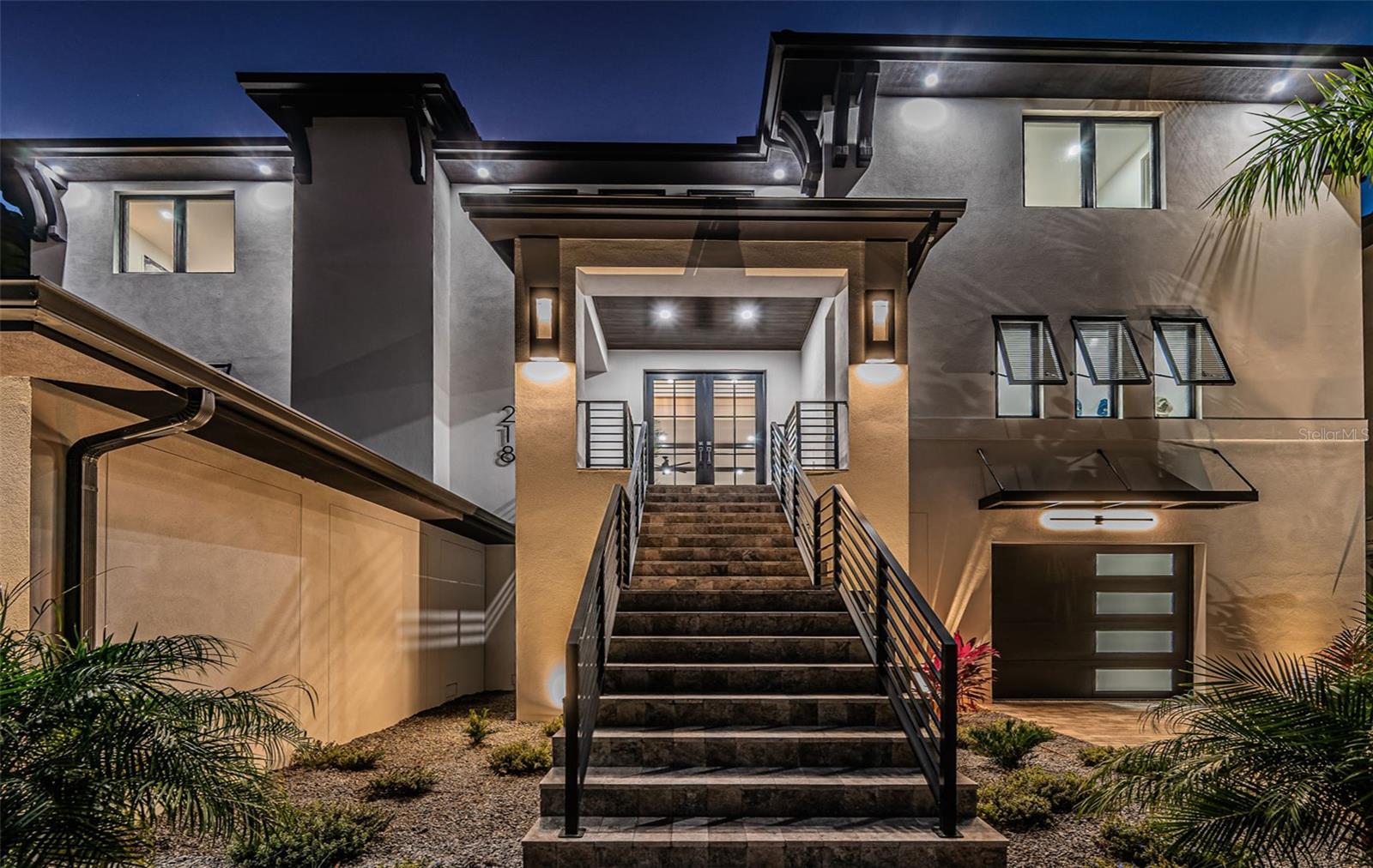 Image 7 of 100 For 218 Sydney Lane