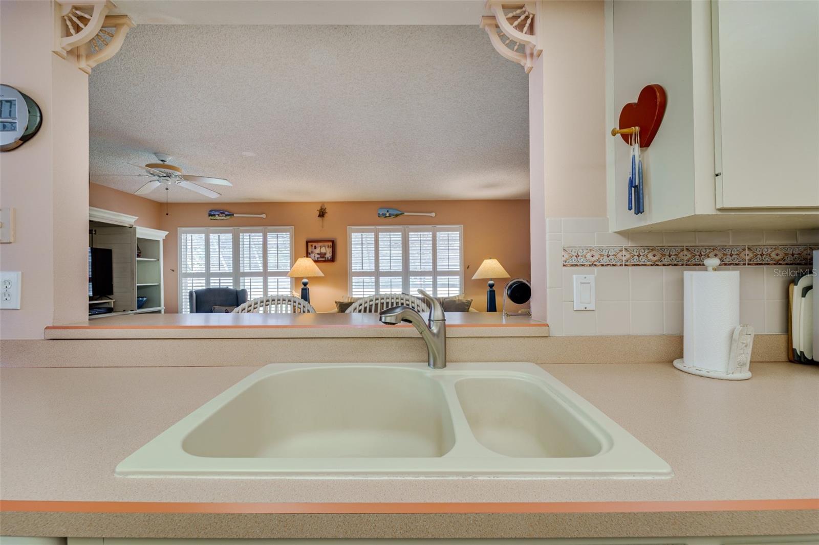 Image 12 of 63 For 9026 37th Street N 6