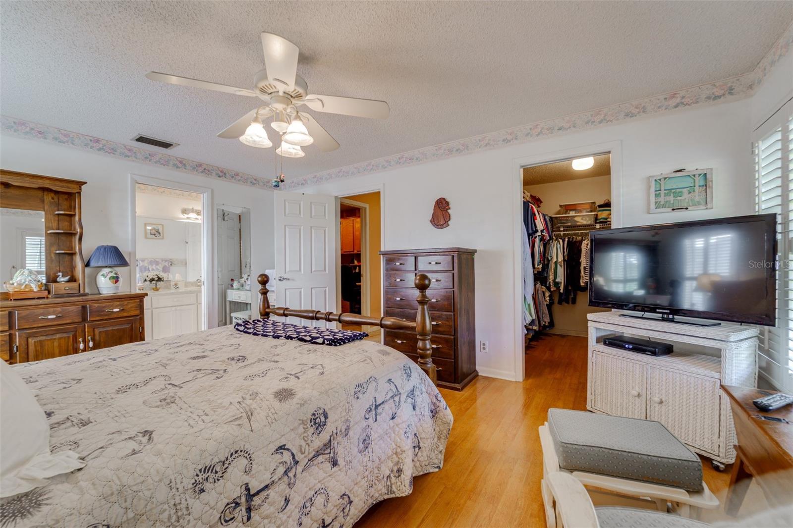 Image 27 of 63 For 9026 37th Street N 6