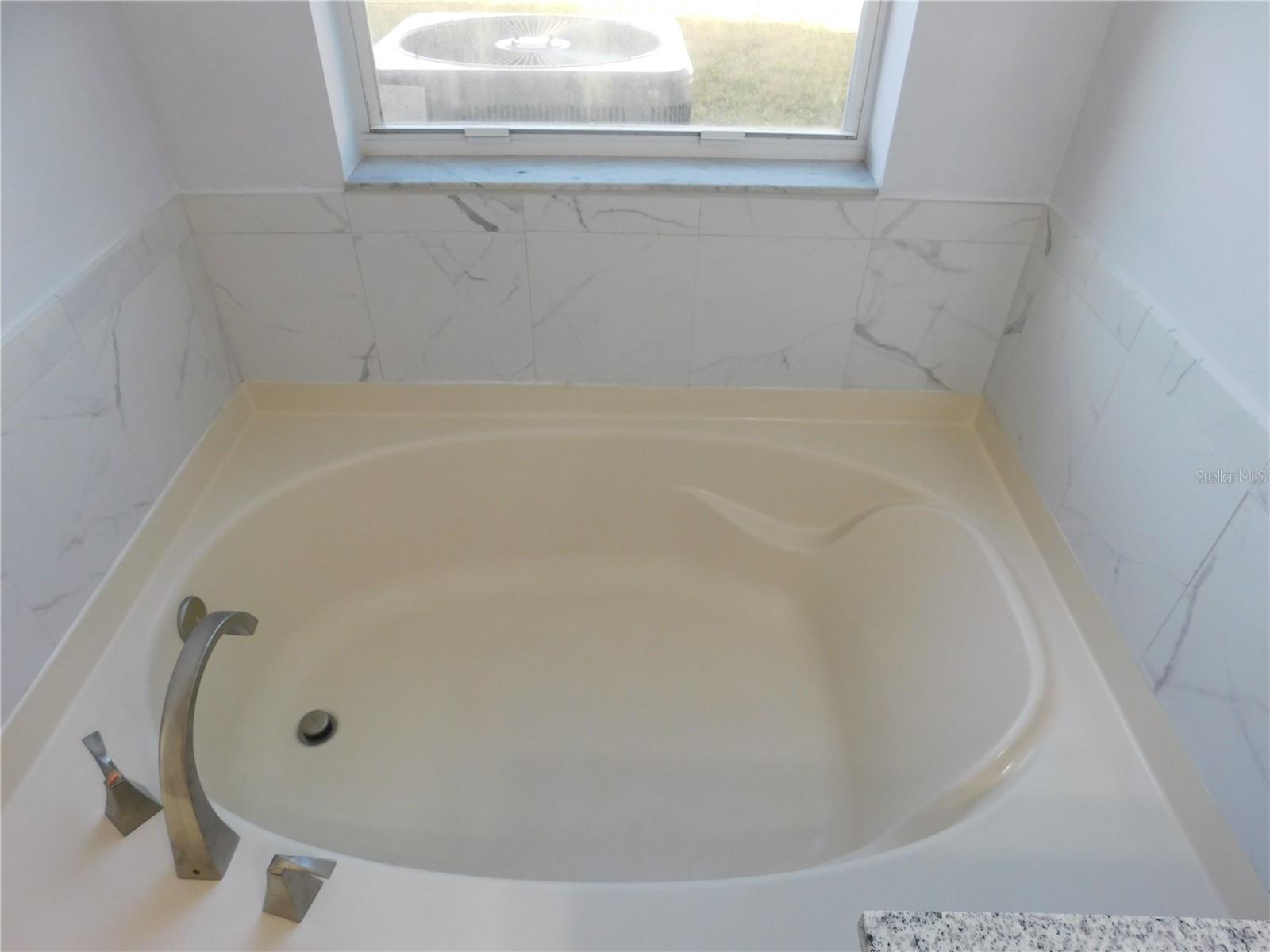 Image 20 of 42 For 11016 Holly Cone Drive