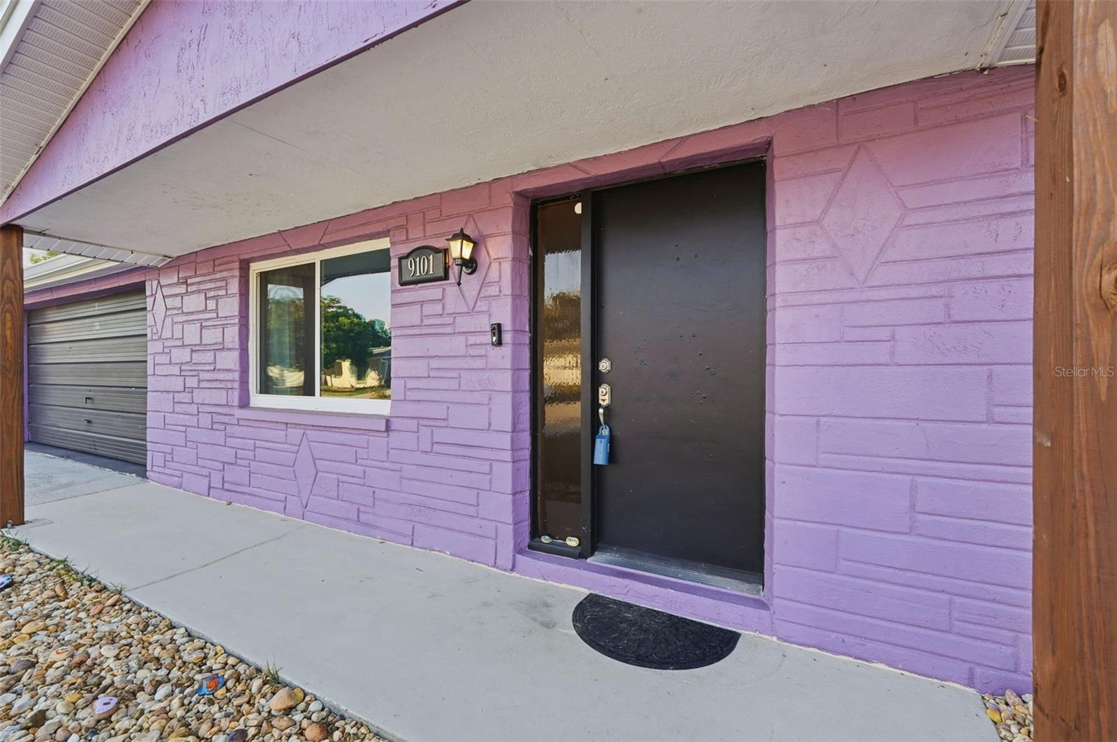 Image 13 of 37 For 9101 Hunt Club Lane