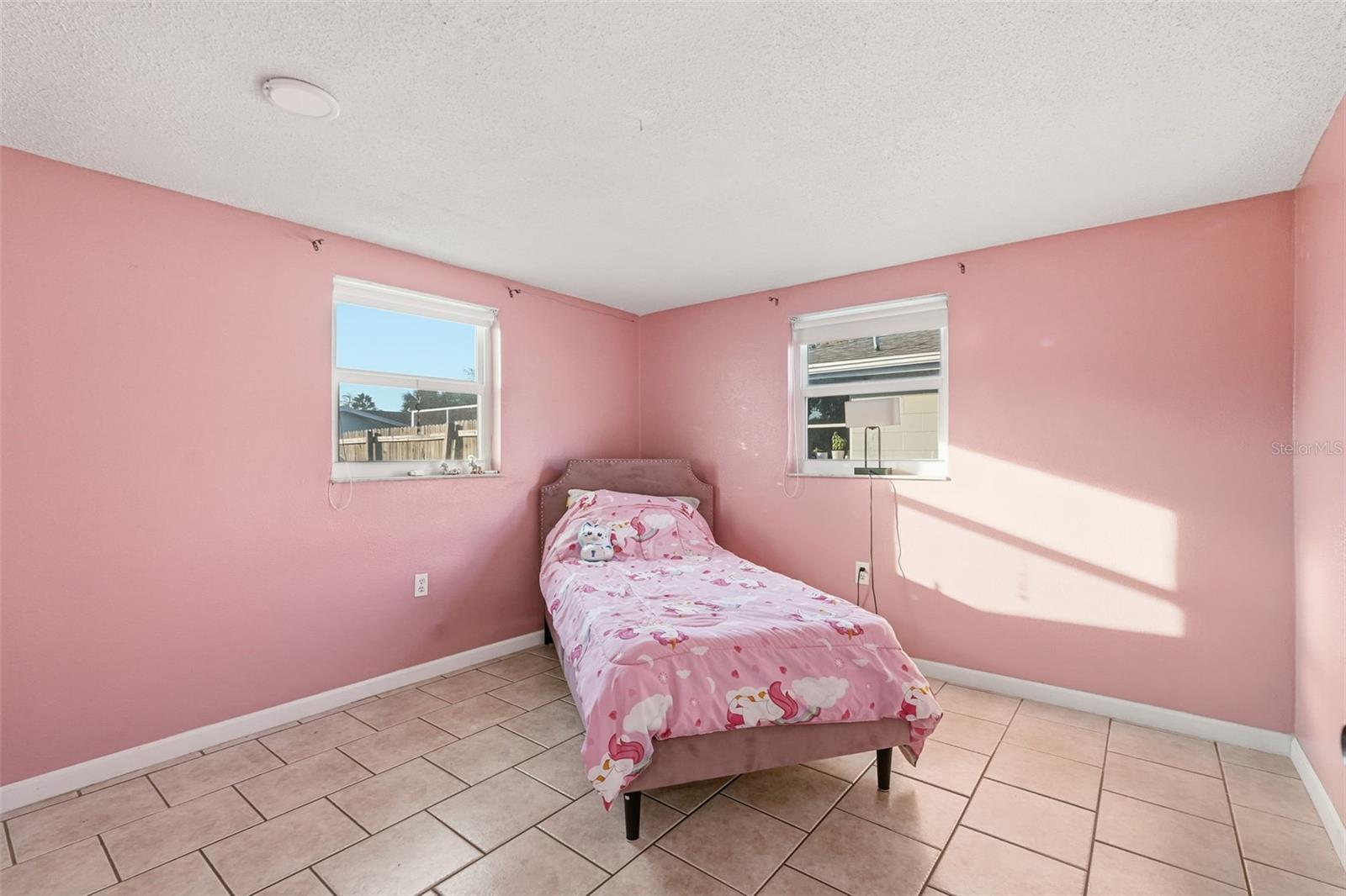 Image 16 of 37 For 9101 Hunt Club Lane