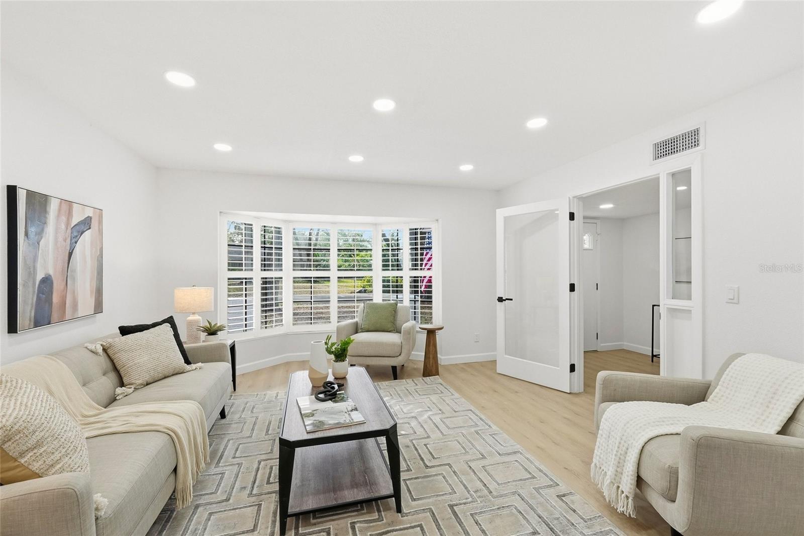 Image 3 of 43 For 404 Bryan Oak Avenue