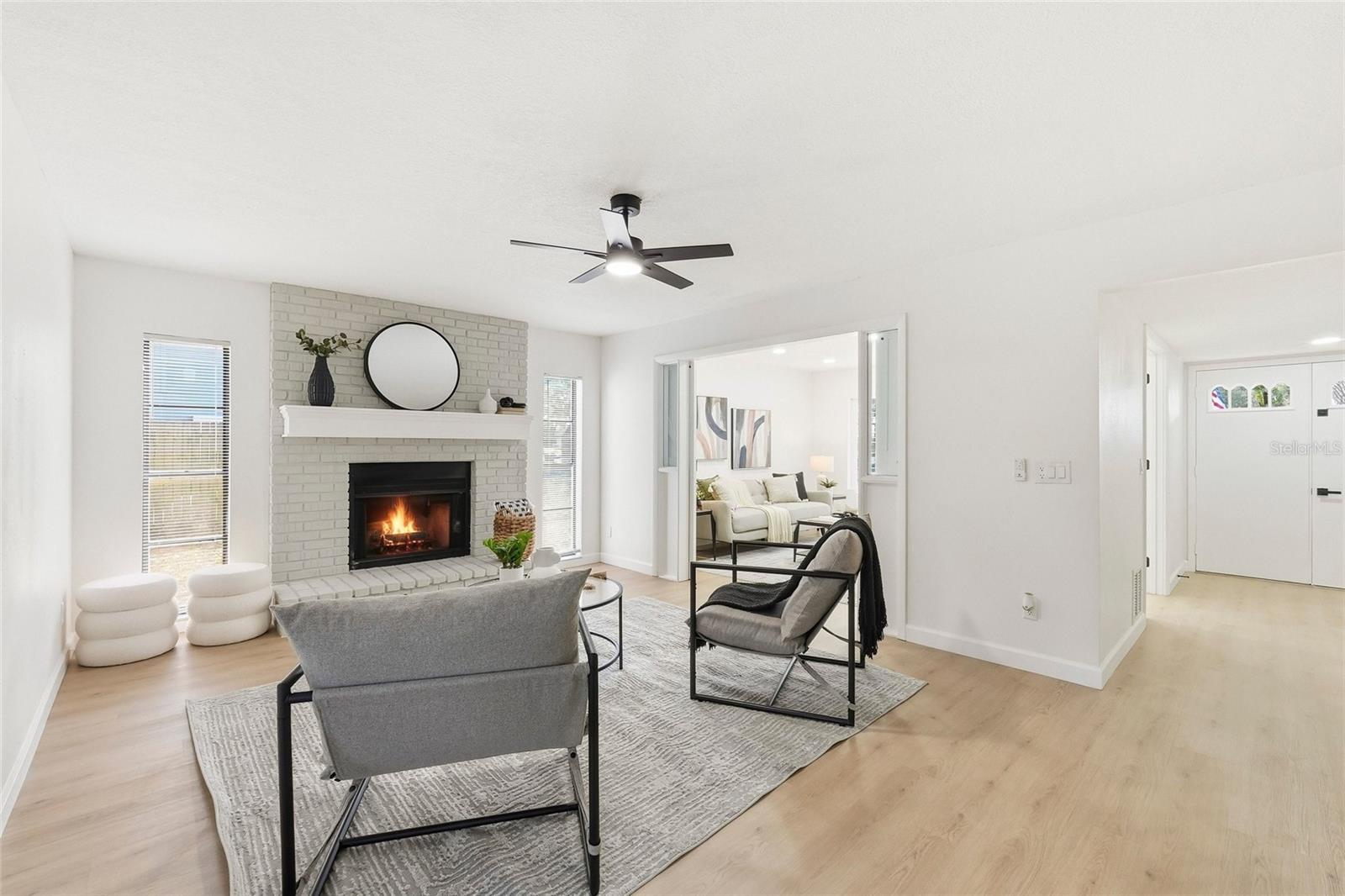 Image 6 of 43 For 404 Bryan Oak Avenue