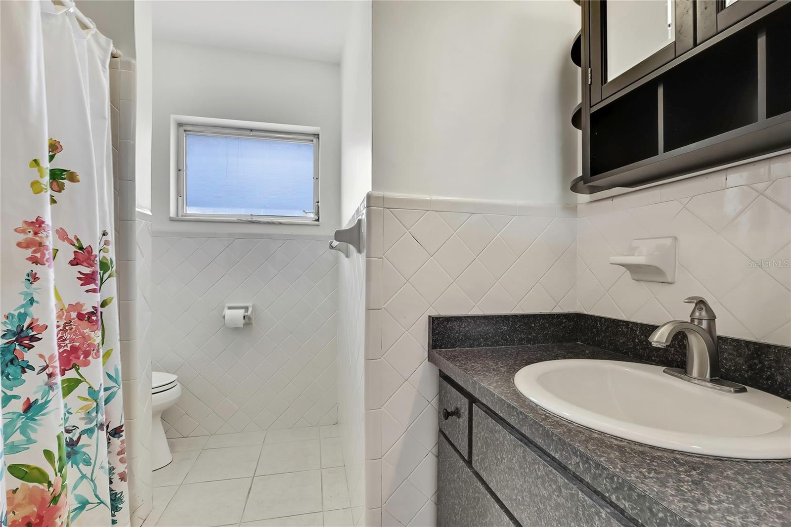 Image 26 of 54 For 12130 Maple Street