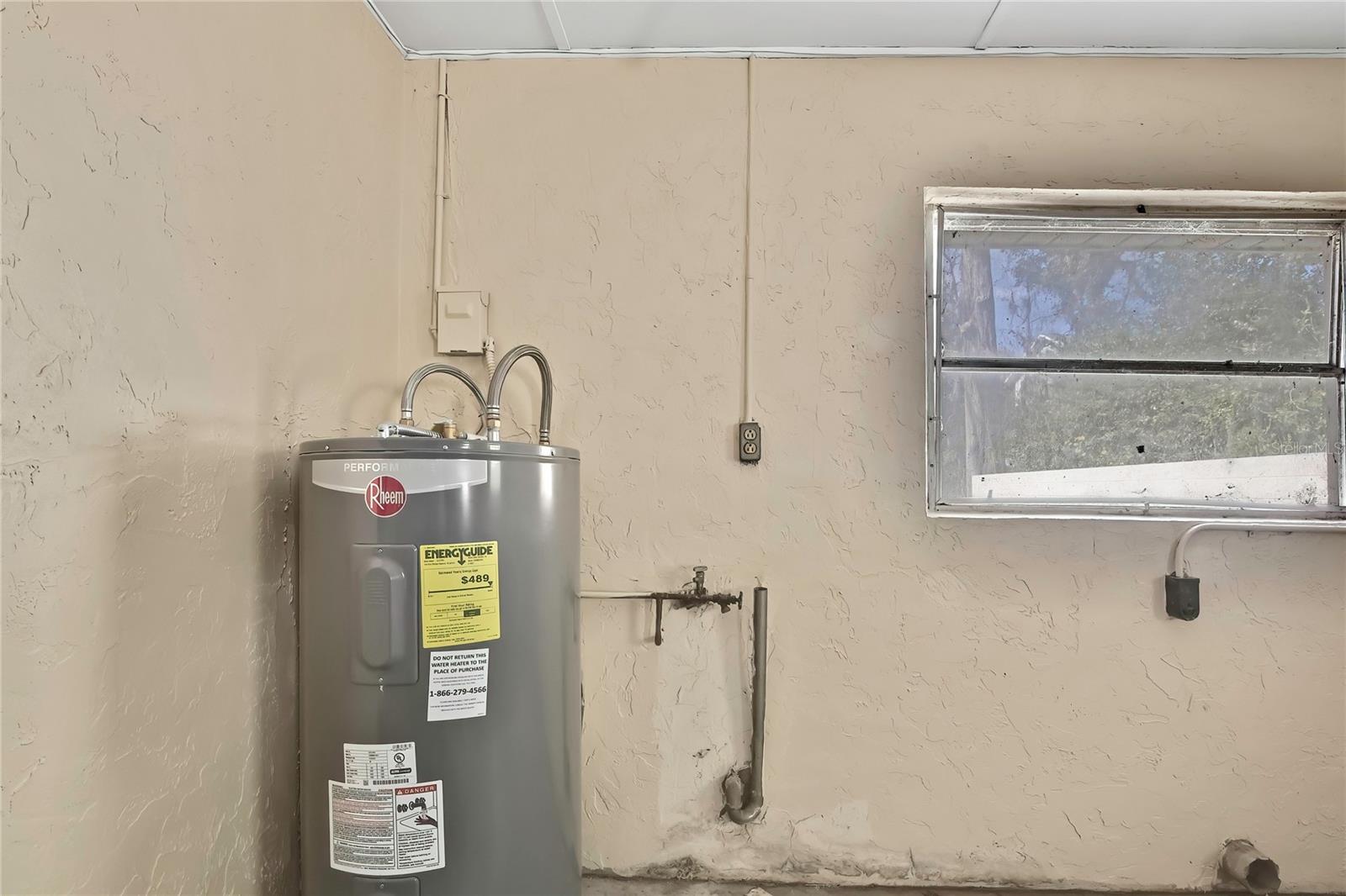 Image 37 of 54 For 12130 Maple Street