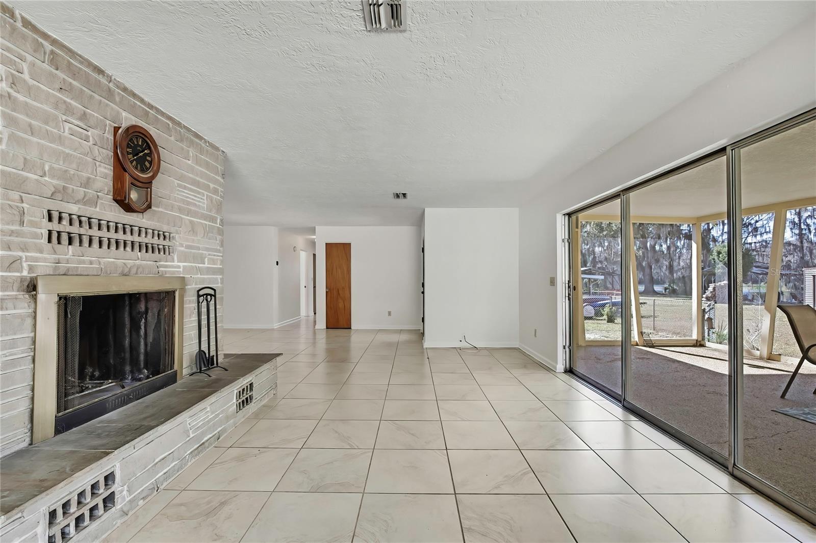 Image 8 of 54 For 12130 Maple Street