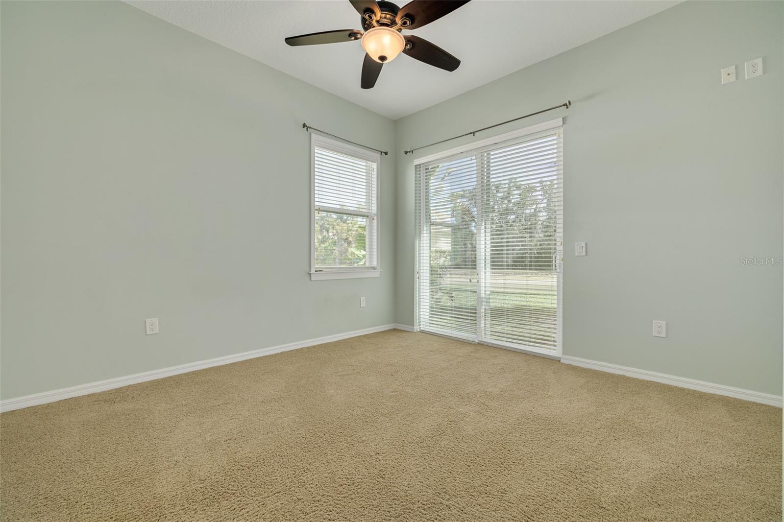 Listing photo id 29 for 5379 90th Avenue Circle E