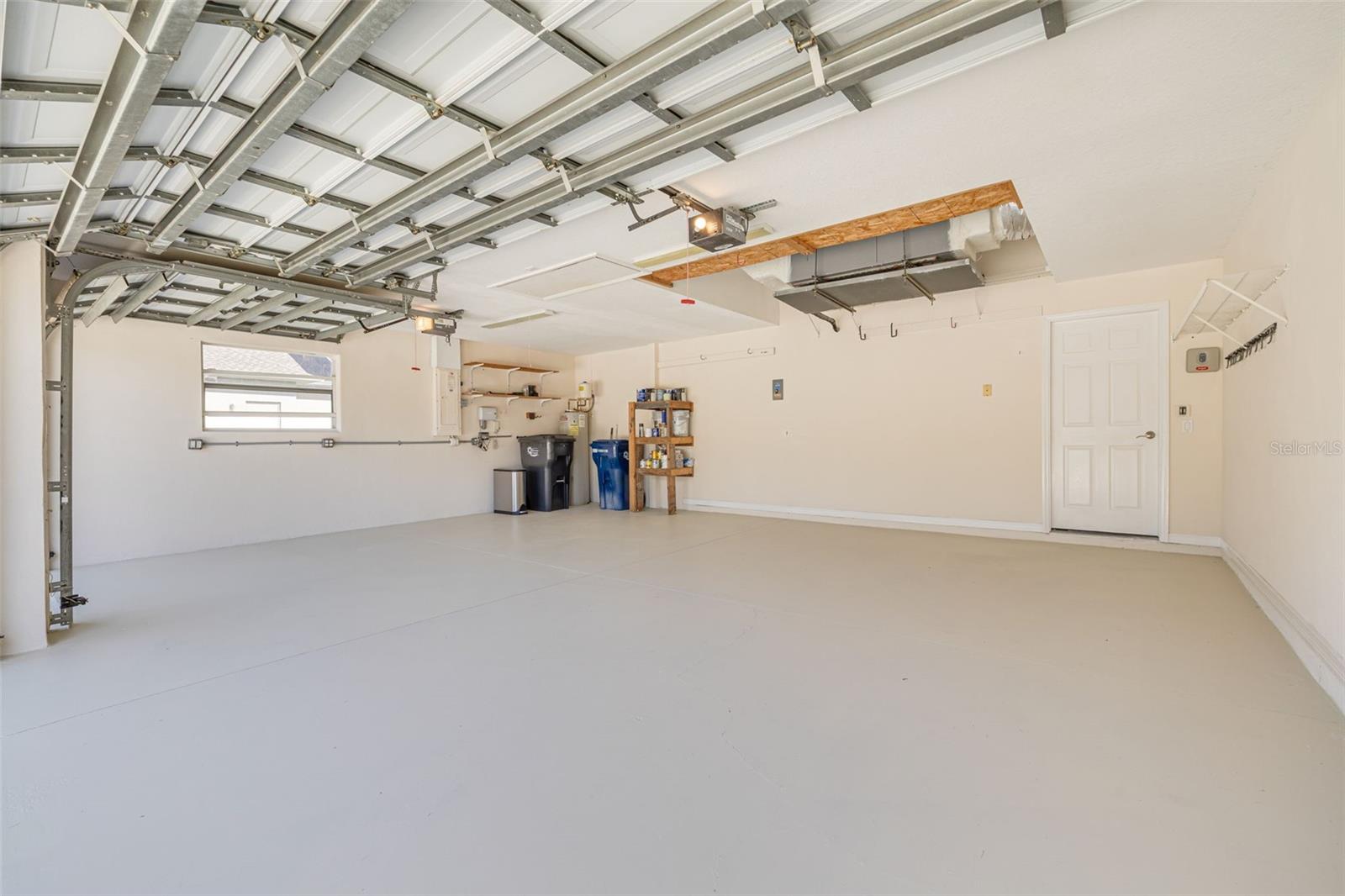 Listing photo id 37 for 5379 90th Avenue Circle E