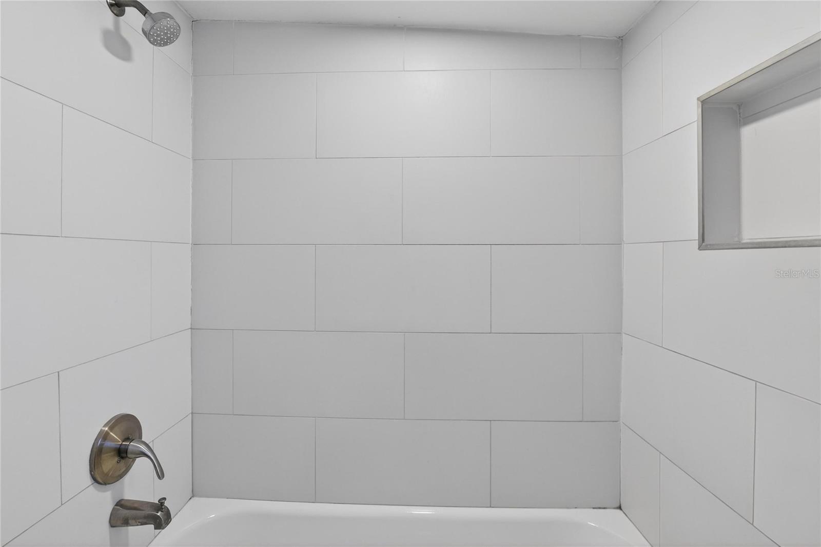 Image 20 of 33 For 1210 Cayuga Street