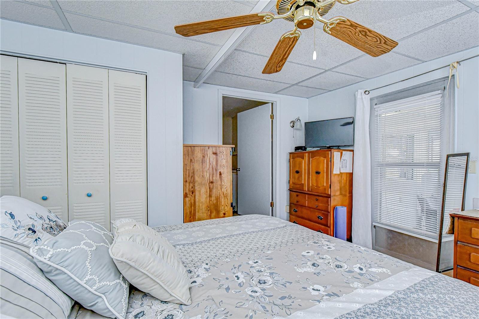 Image 21 of 41 For 39612 Sterling Drive