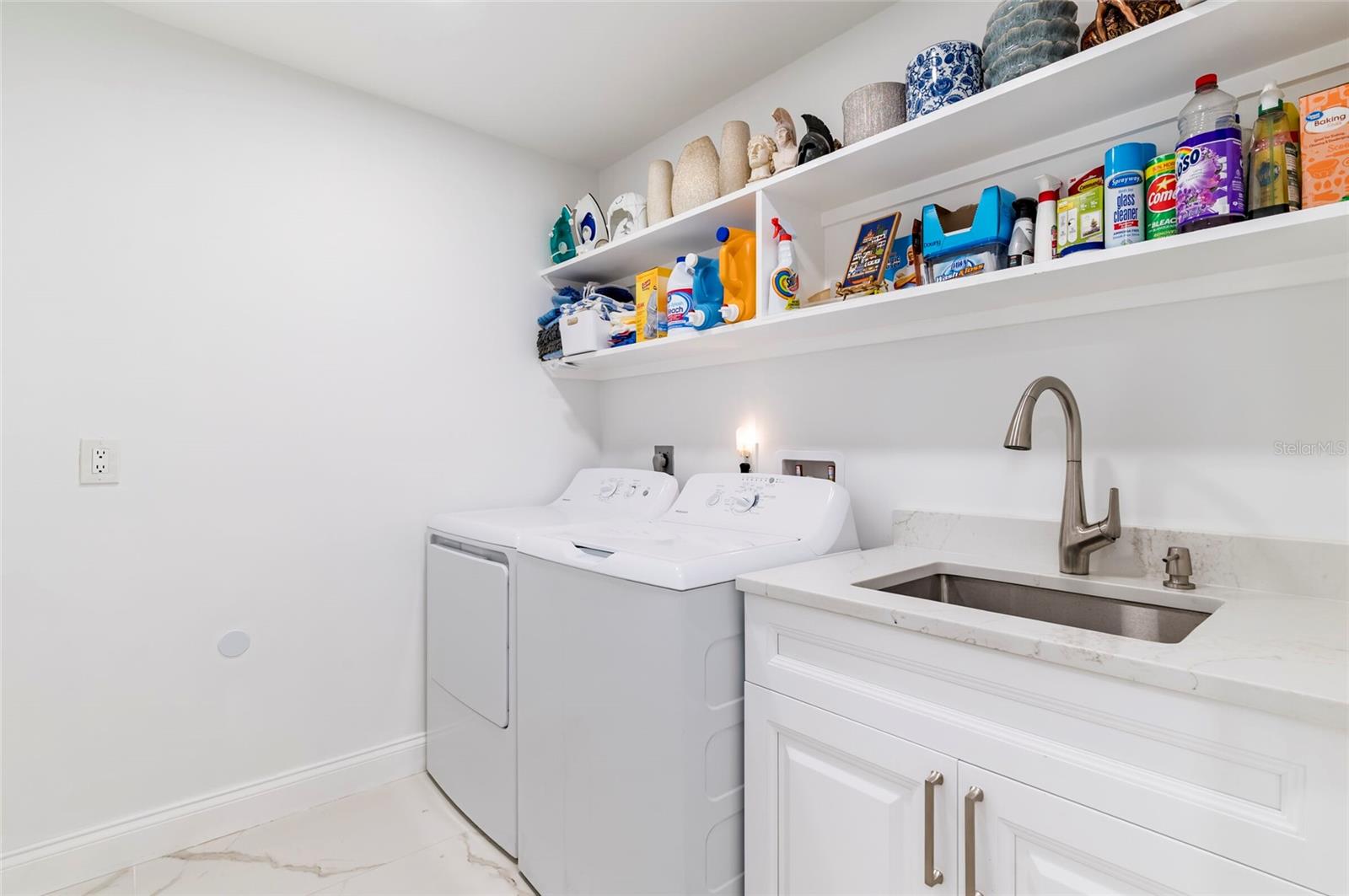 Image 34 of 41 For 13797 Pinecrest Drive