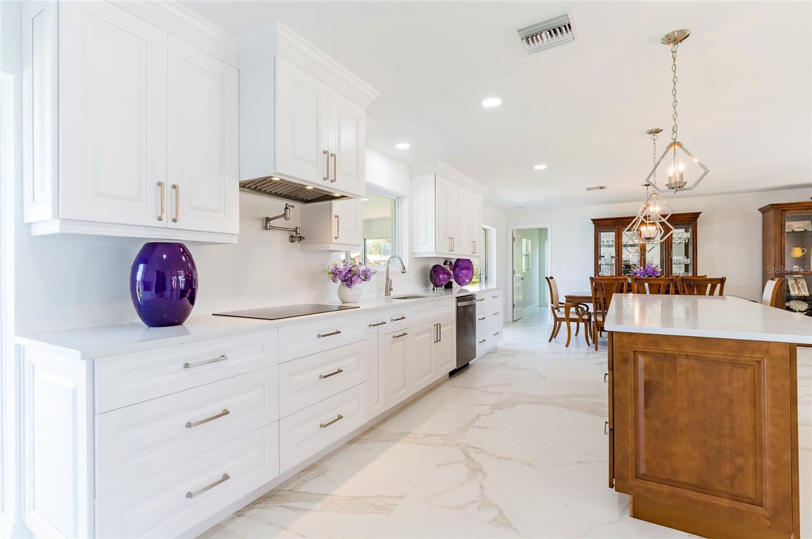 Image 9 of 41 For 13797 Pinecrest Drive