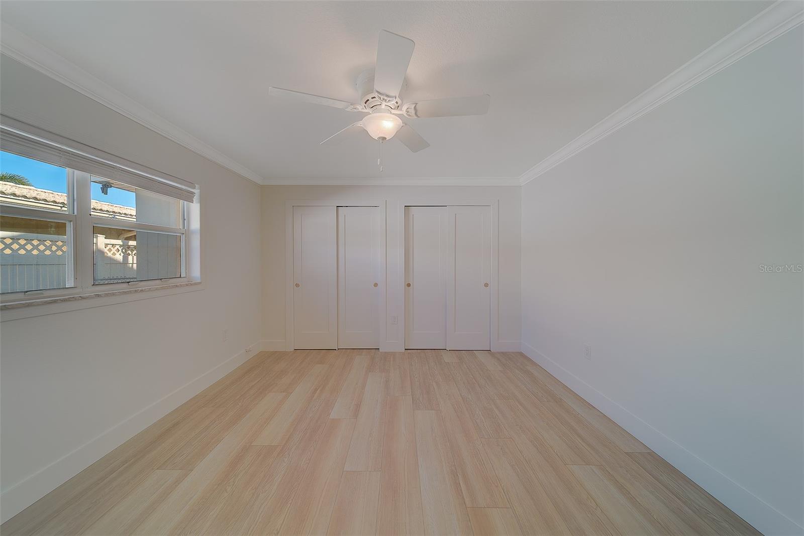 Image 20 of 90 For 207 Midway Island