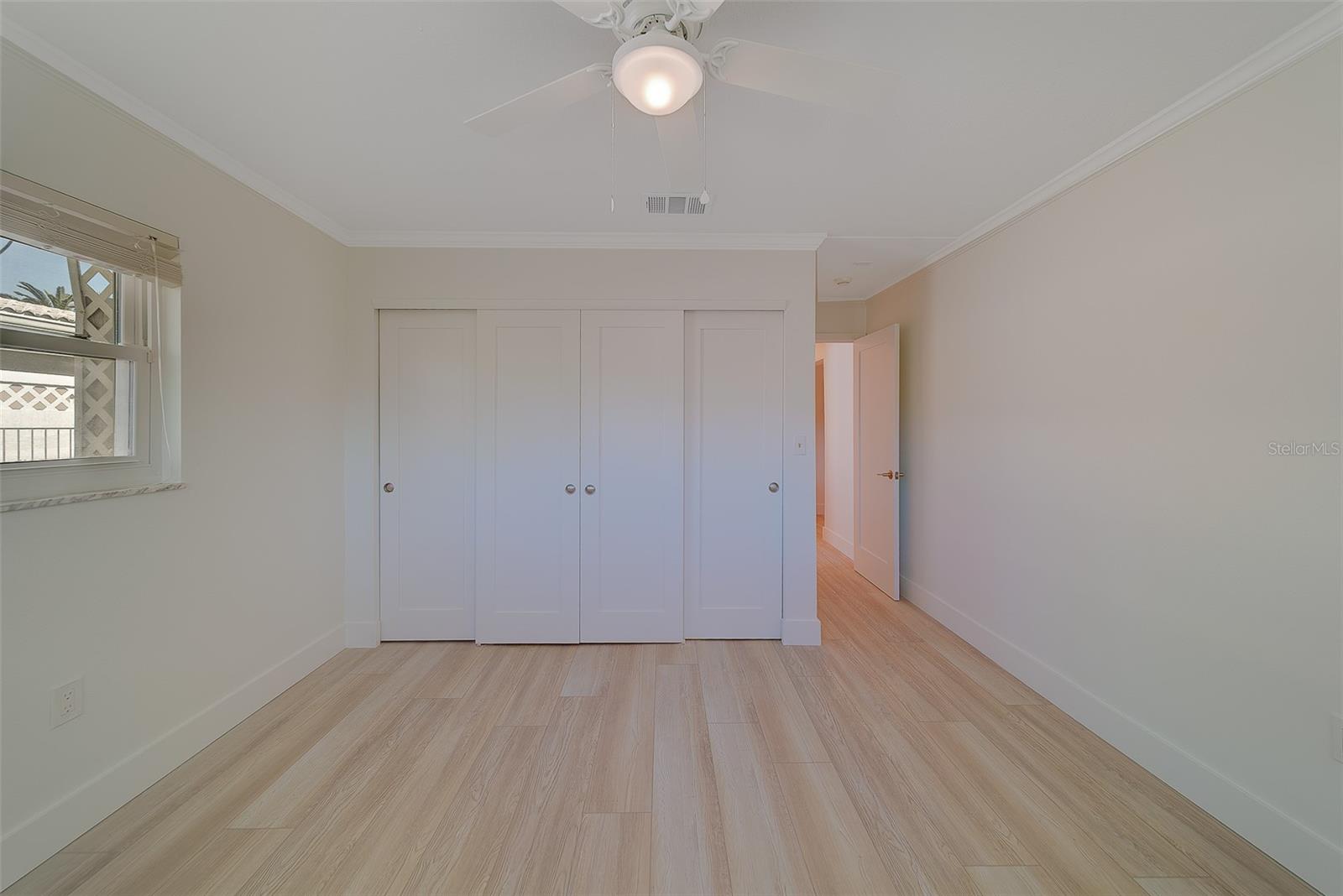 Image 29 of 90 For 207 Midway Island