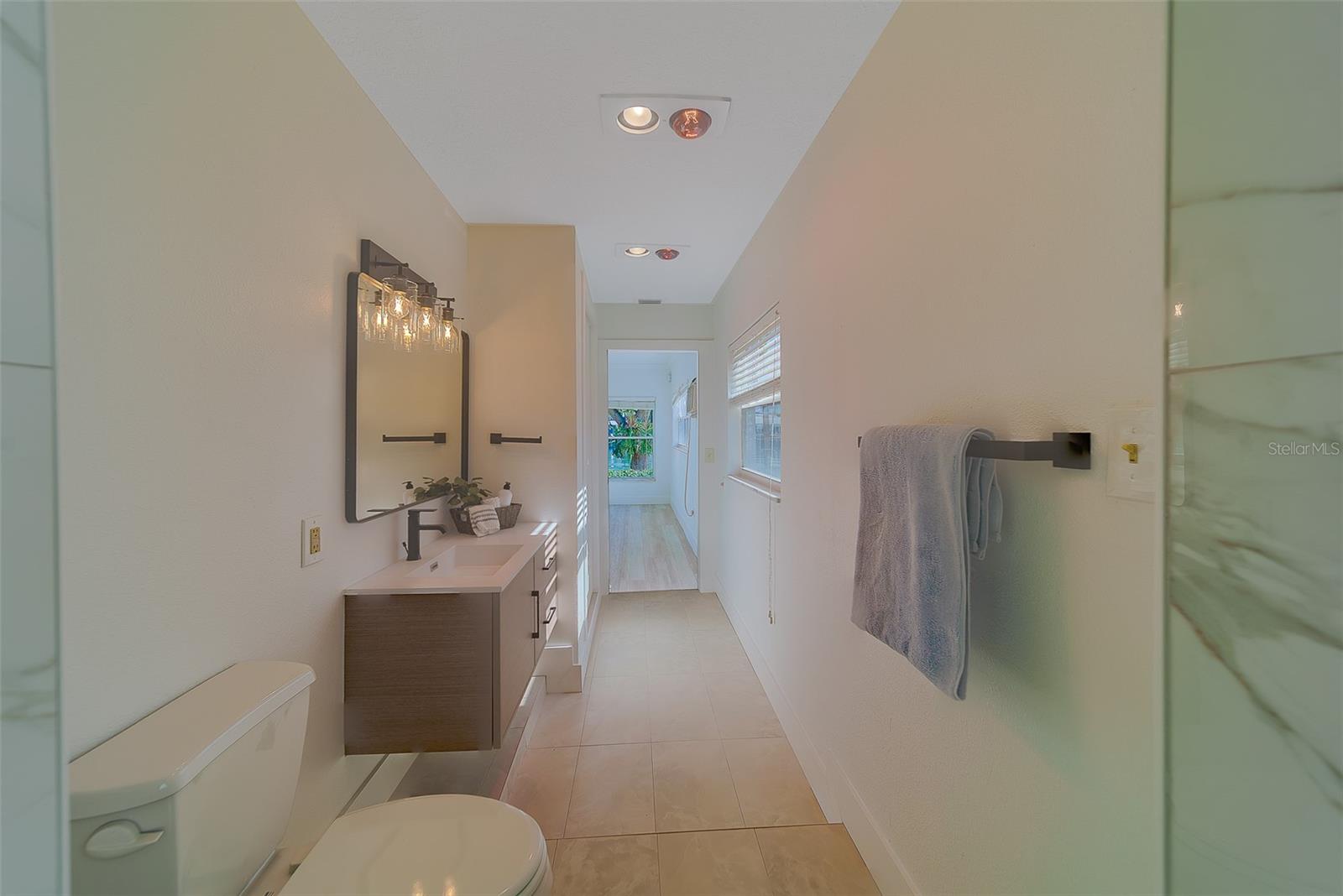 Image 43 of 90 For 207 Midway Island