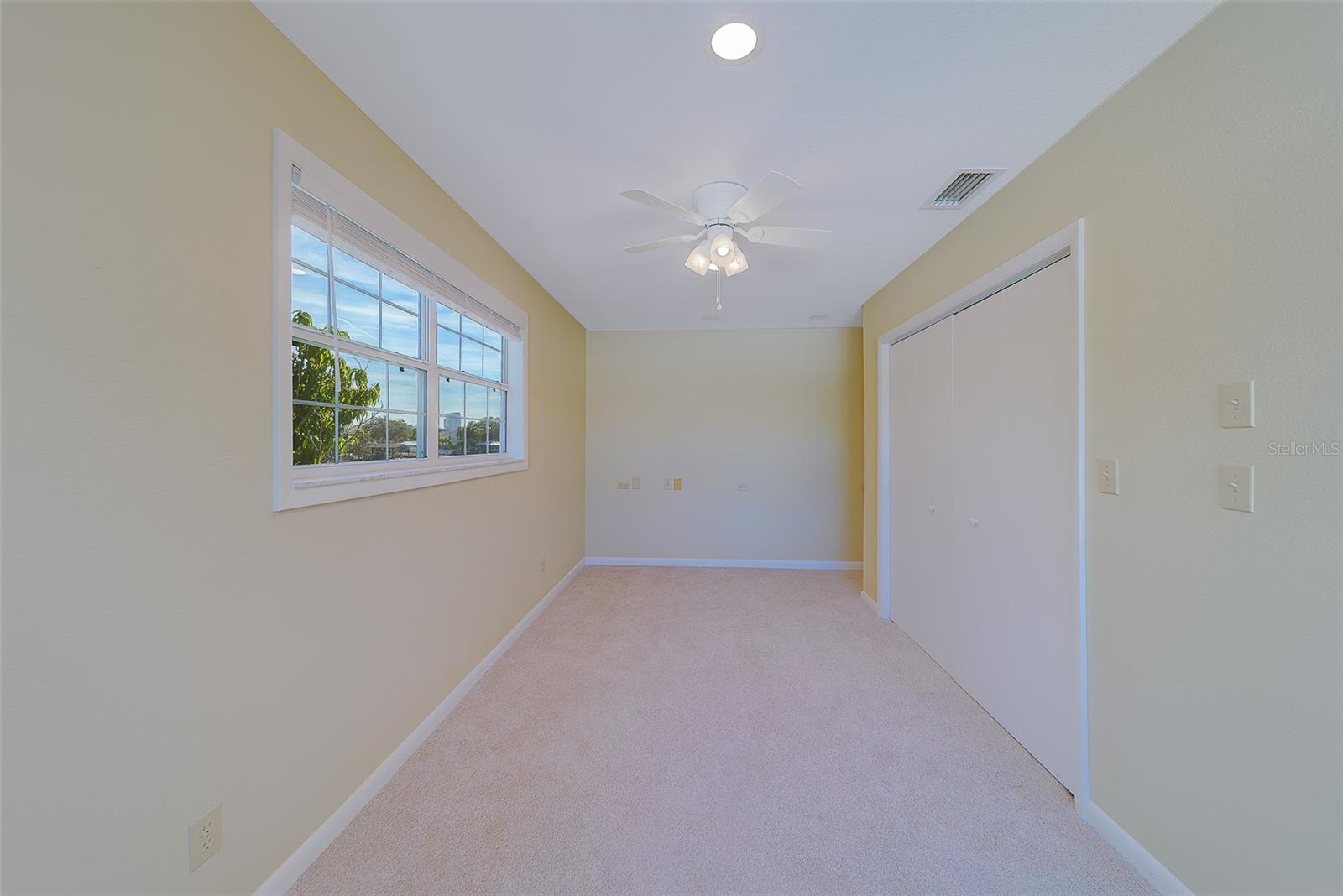 Image 45 of 90 For 207 Midway Island