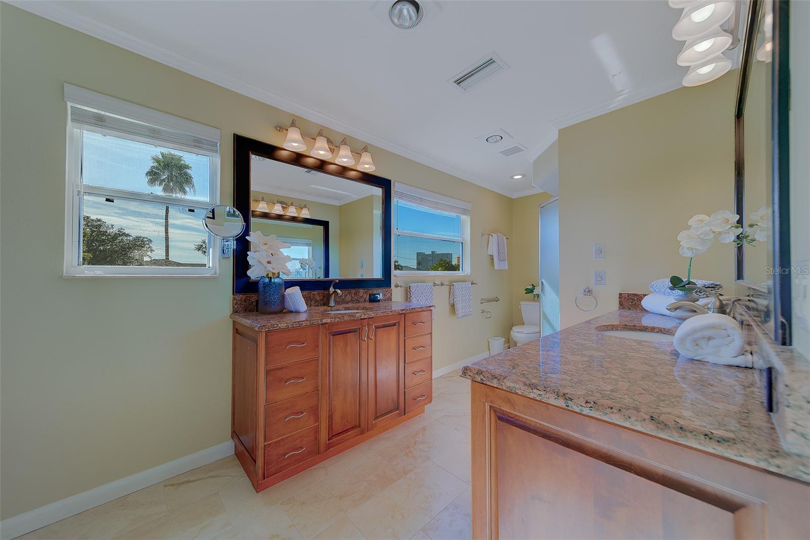 Image 52 of 90 For 207 Midway Island