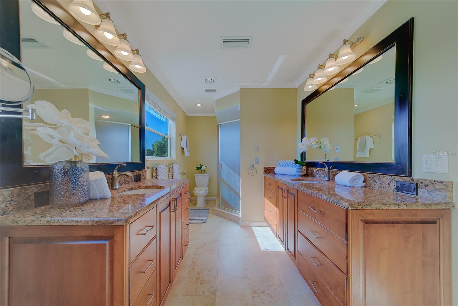 Image 53 of 90 For 207 Midway Island