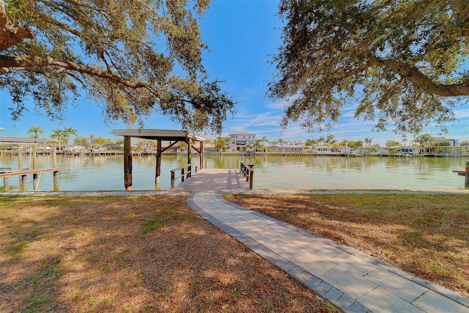 Image 65 of 90 For 207 Midway Island