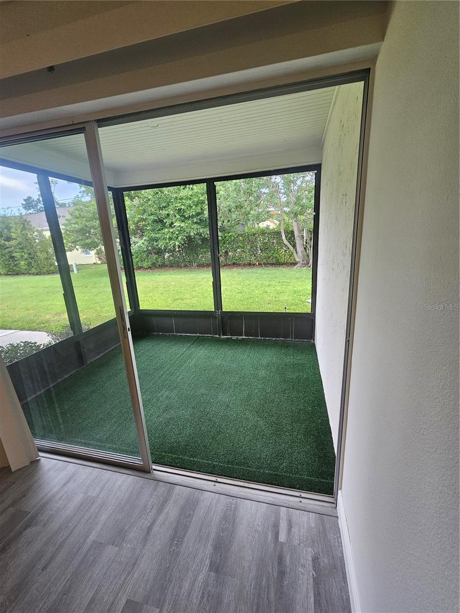 Image 13 of 18 For 1107 Queen Anne Drive C