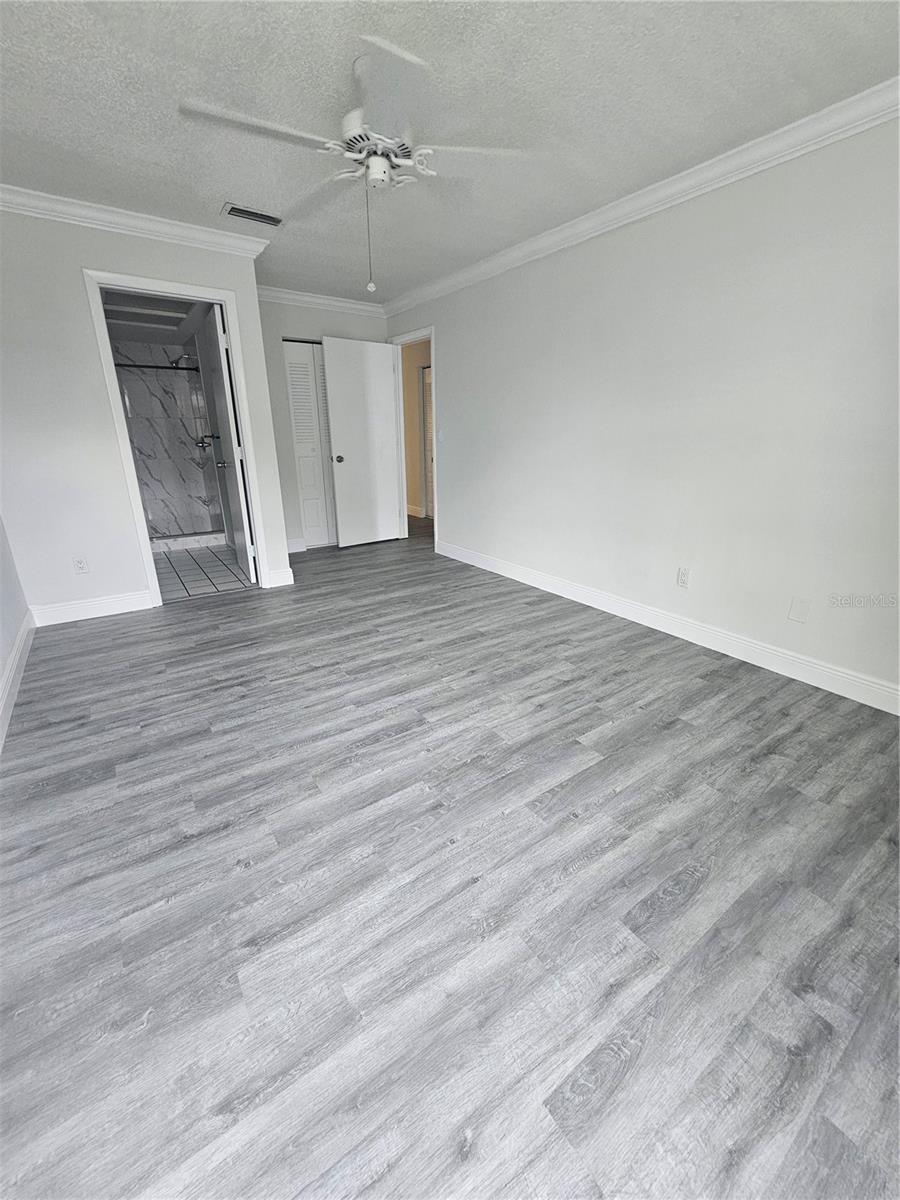 Image 8 of 18 For 1107 Queen Anne Drive C