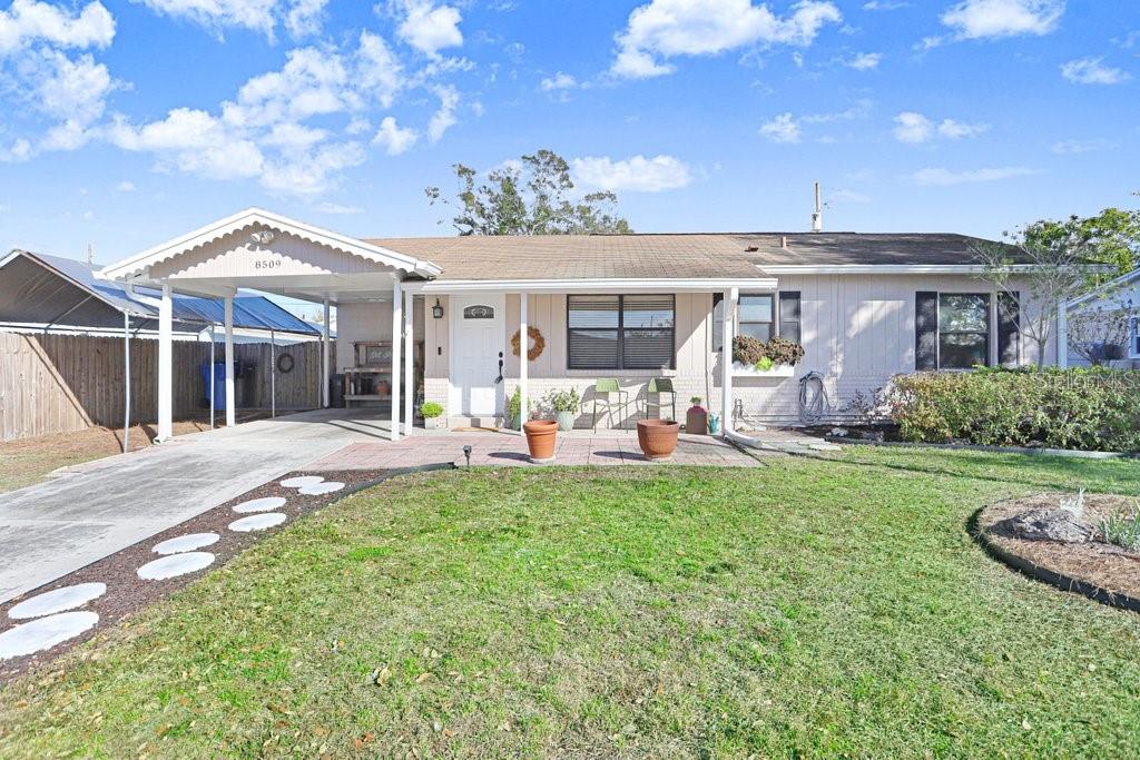 Details for 8509 Foxcroft Drive, TAMPA, FL 33615