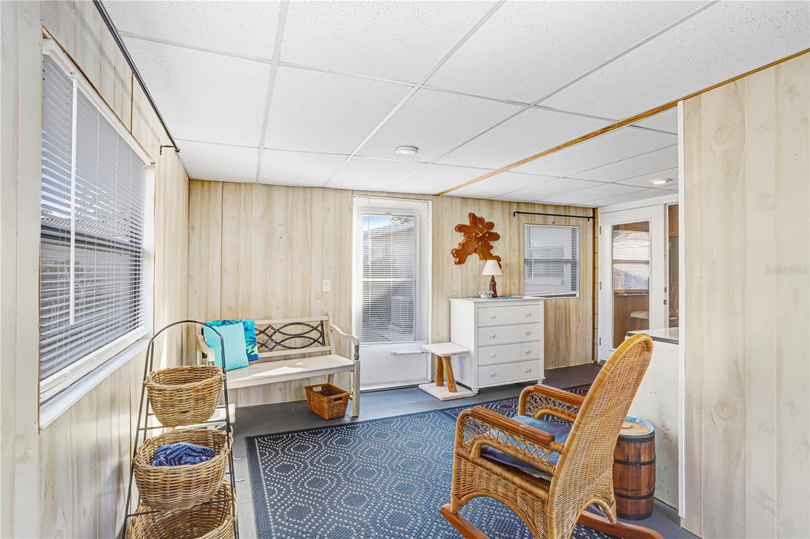 Image 19 of 32 For 8509 Foxcroft Drive