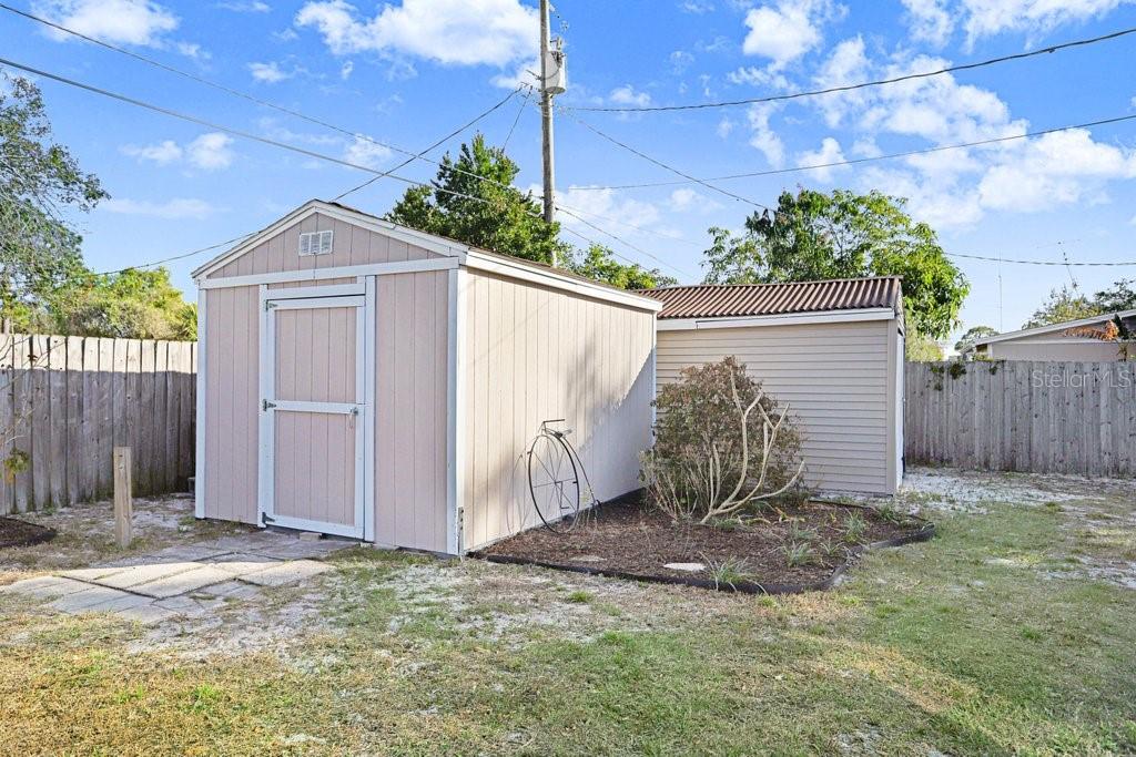 Image 23 of 32 For 8509 Foxcroft Drive