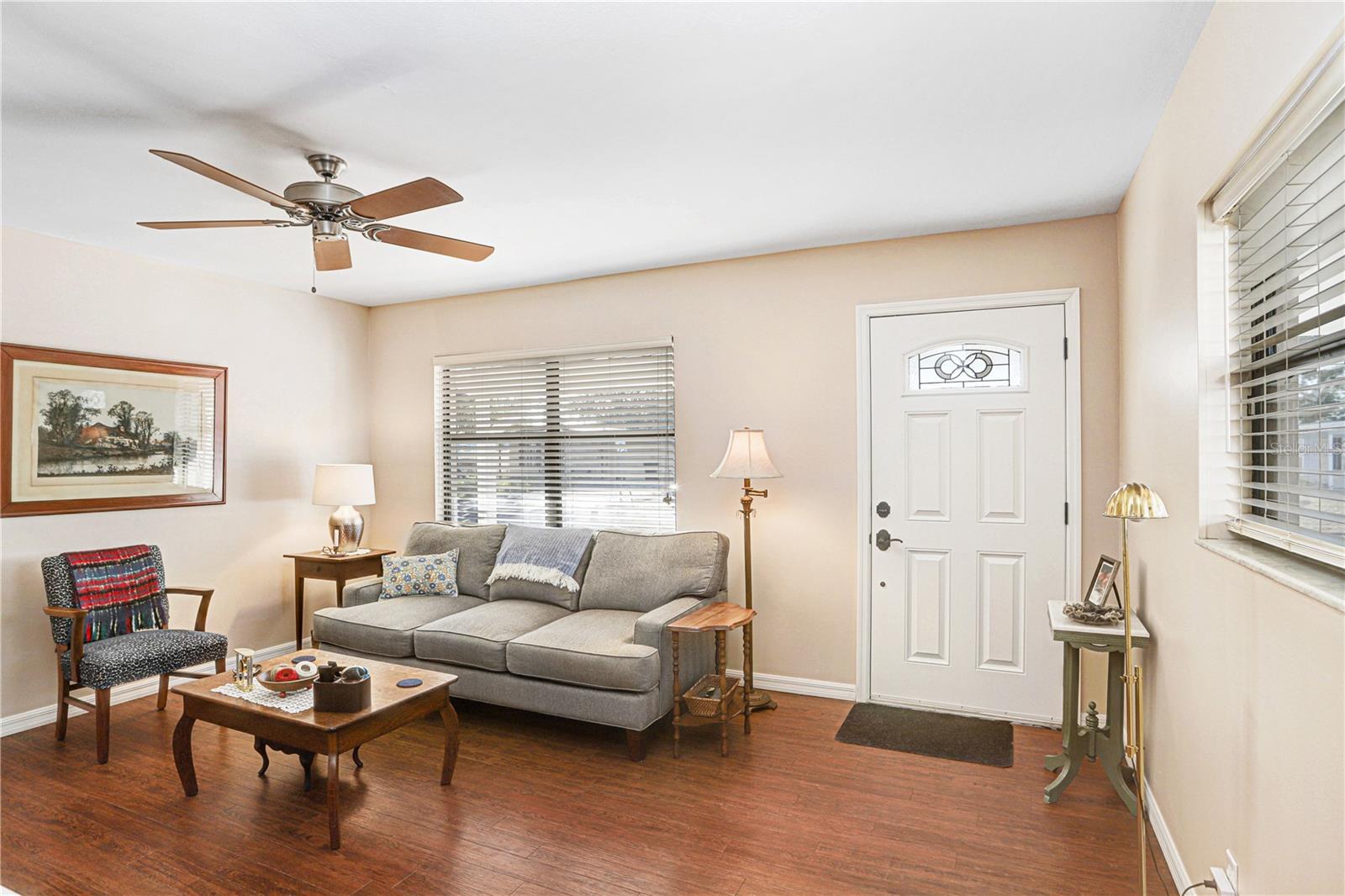 Image 3 of 32 For 8509 Foxcroft Drive