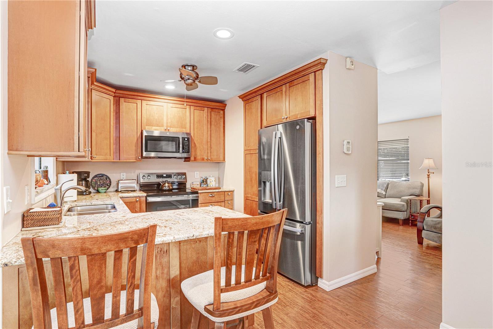 Image 7 of 32 For 8509 Foxcroft Drive